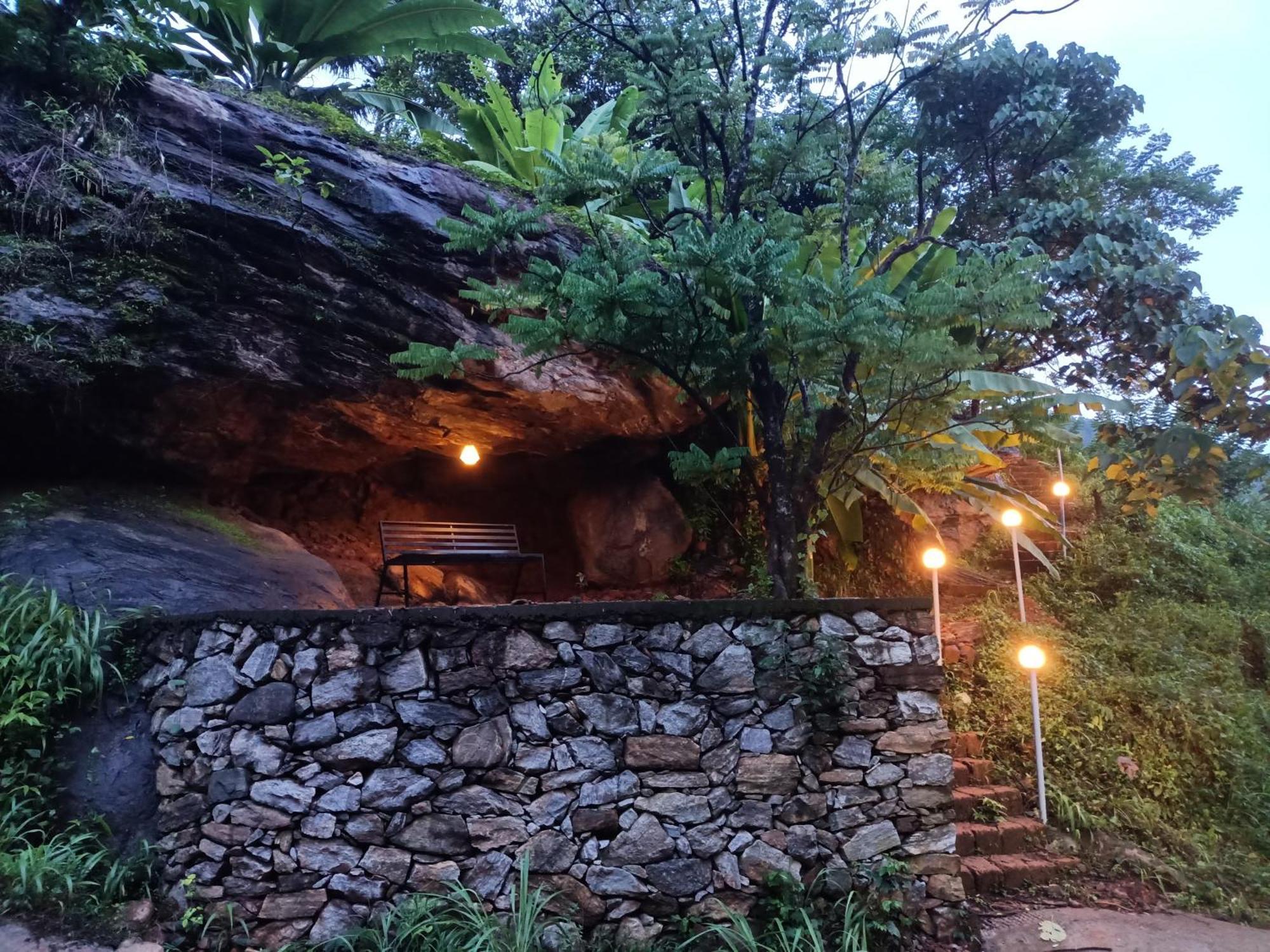 Forest And River Edge Resort Kannur Exterior foto